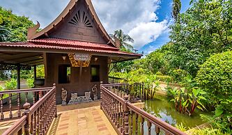 Ban Keaw Villas