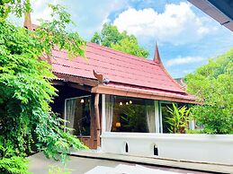 Ban Keaw Villas