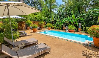Ban Keaw Villas