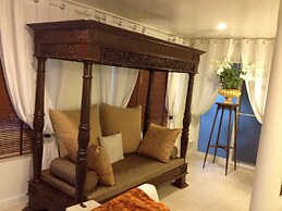 Ban Keaw Villas