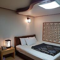Arirang Hotel