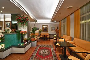 Hotel Niagara