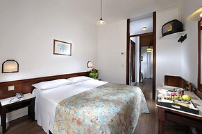Hotel Niagara