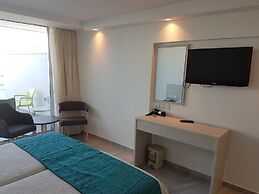 Melini Hotel Suites