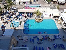 Melini Hotel Suites