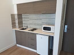 Melini Hotel Suites