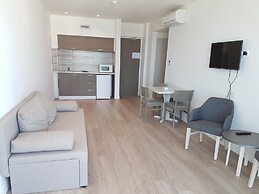 Melini Hotel Suites