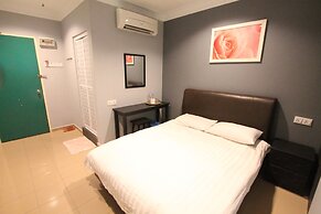 Hotel Station 18