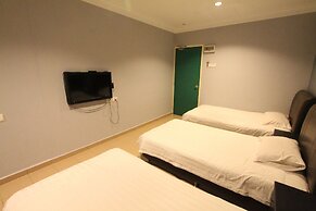 Hotel Station 18