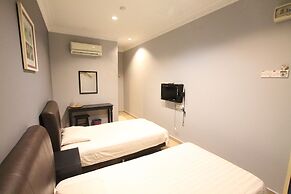 Hotel Station 18