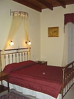 Belmondo Hotel