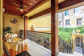 Belmondo Hotel