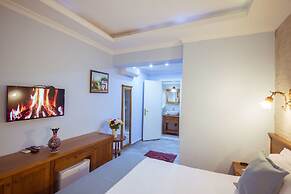 Infinity City Hotel