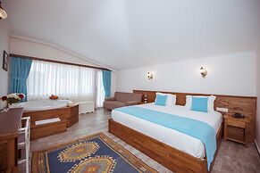 Infinity City Hotel
