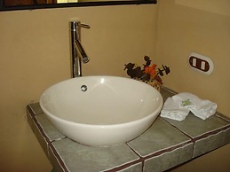 Hotel Colinas del Miravalles