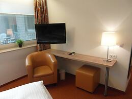 Hotel am Springhorstsee