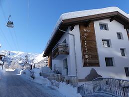 Hotel-Garni Plateau Rosa