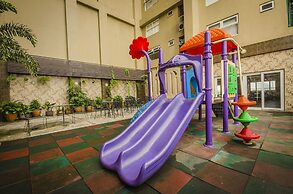 Shaw Residenza Suites