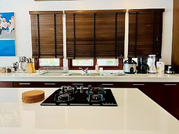 Amatapura Beach Villa 12