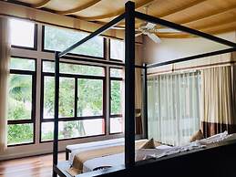 Amatapura Beach Villa 14