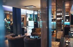 Arctic Light Hotel