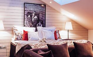 Arctic Light Hotel