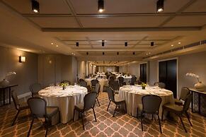 Mayfair Hotel Adelaide