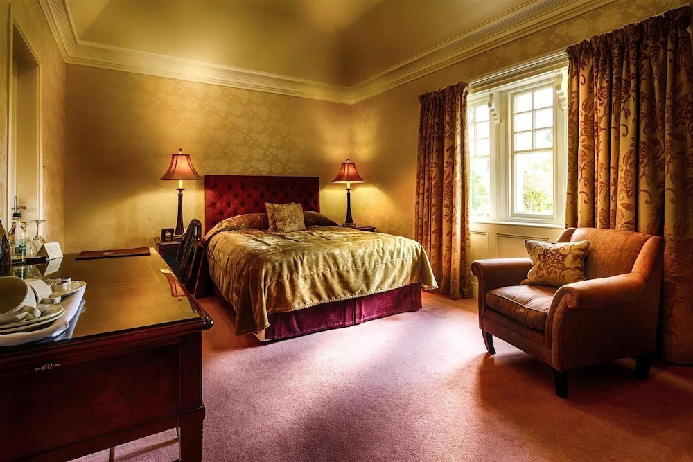 The Mansion House Hotel