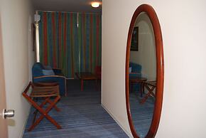 The Caravel Hotel