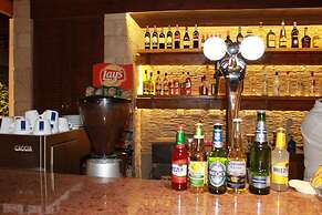 The Caravel Hotel
