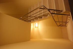 Toto Residence