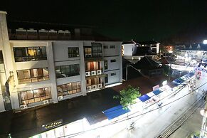Toto Residence