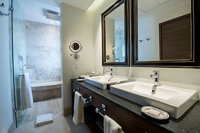Square Small Luxury Hotel - Nuevo Consulado