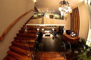 Square Small Luxury Hotel - Nuevo Consulado