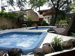 Hotel Mamiri