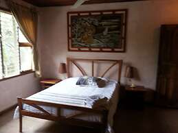 Hotel Mamiri