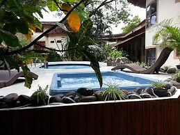 Hotel Mamiri