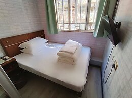 Tempo Inn West Kowloon HSR Station
