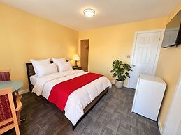 6267 Persepolis Inn