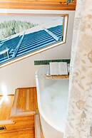 Myra Canyon Lodge + Ranch