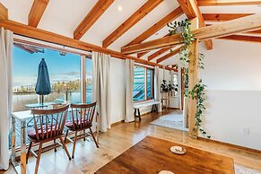 Myra Canyon Lodge + Ranch