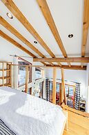 Myra Canyon Lodge + Ranch