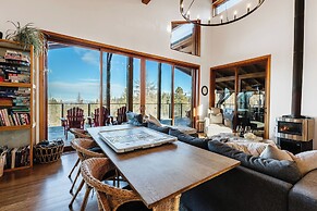 Myra Canyon Lodge + Ranch
