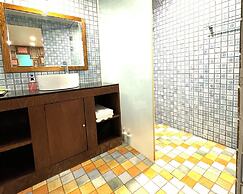AIN Hotel