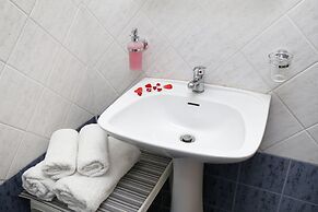 Athina Rooms