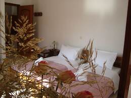 Athina Rooms