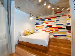 Mo Rooms