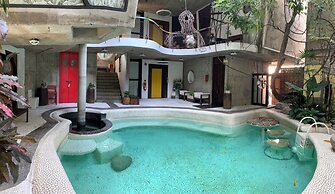 Mo Rooms