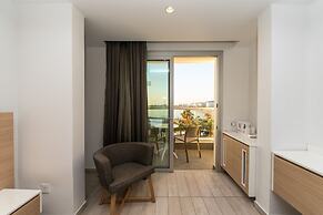 Evalena Beach Hotel