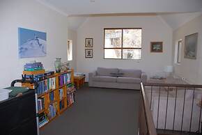 Summit Ridge Alpine Lodge